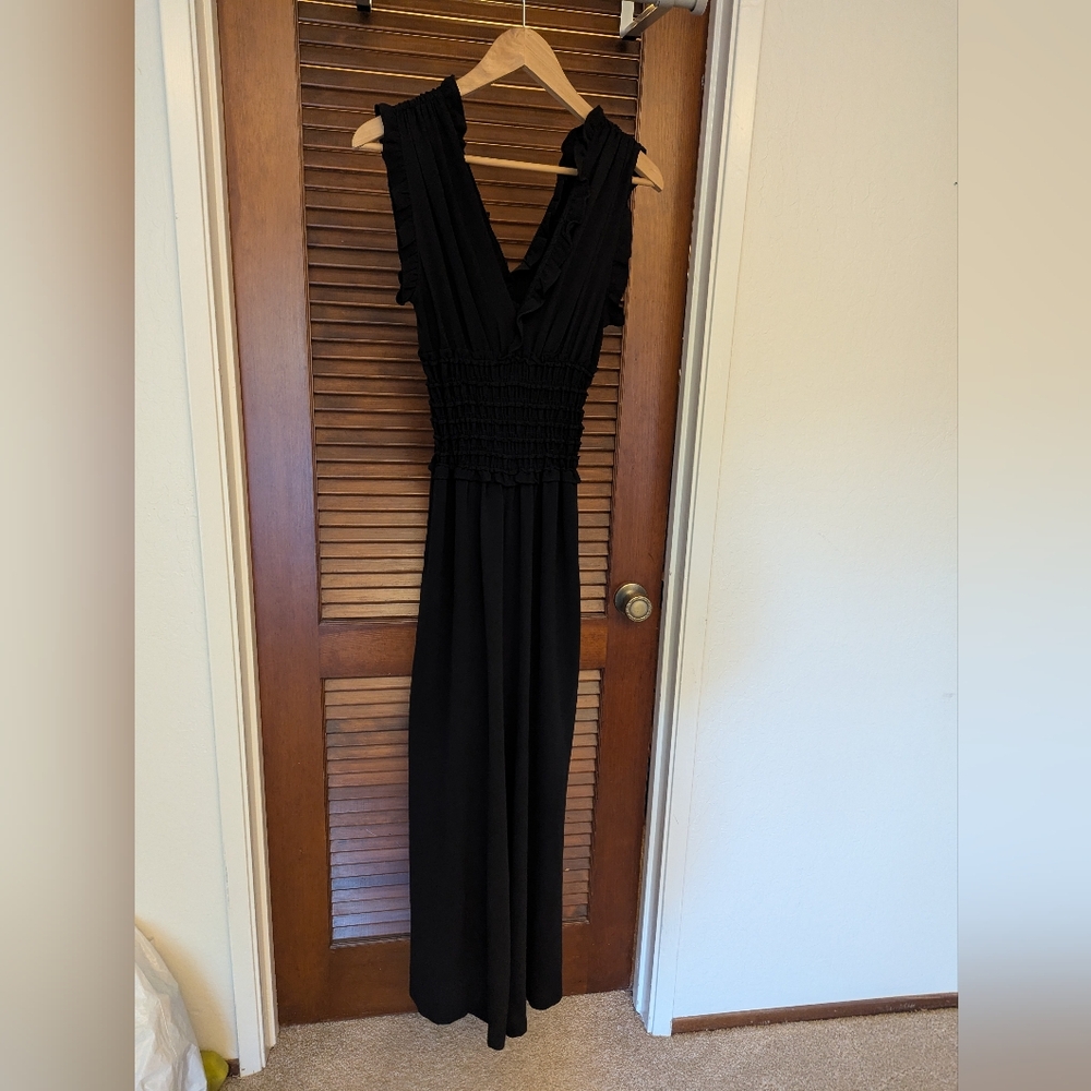 Max Studio Black Sleeveless Jumpsuit